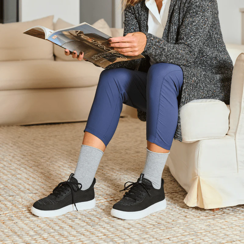 Daily Hands-Free Shoes - Black - Image 5