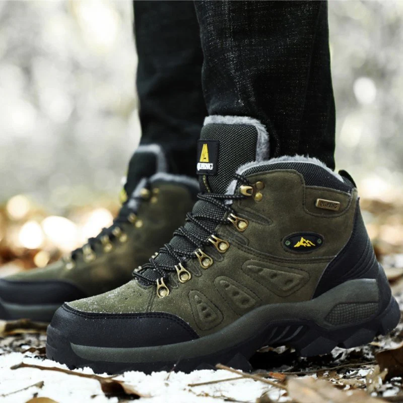 Montana Mountains Men's Hiking Boots - Image 14