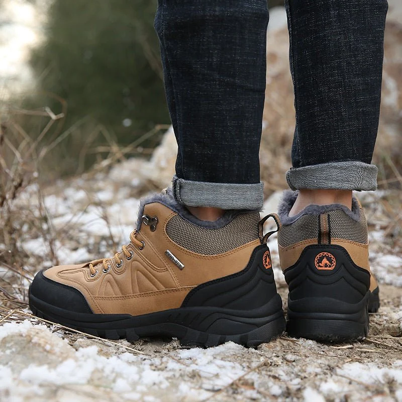 Yosemite Trail Men's Hiking Boots - Image 6